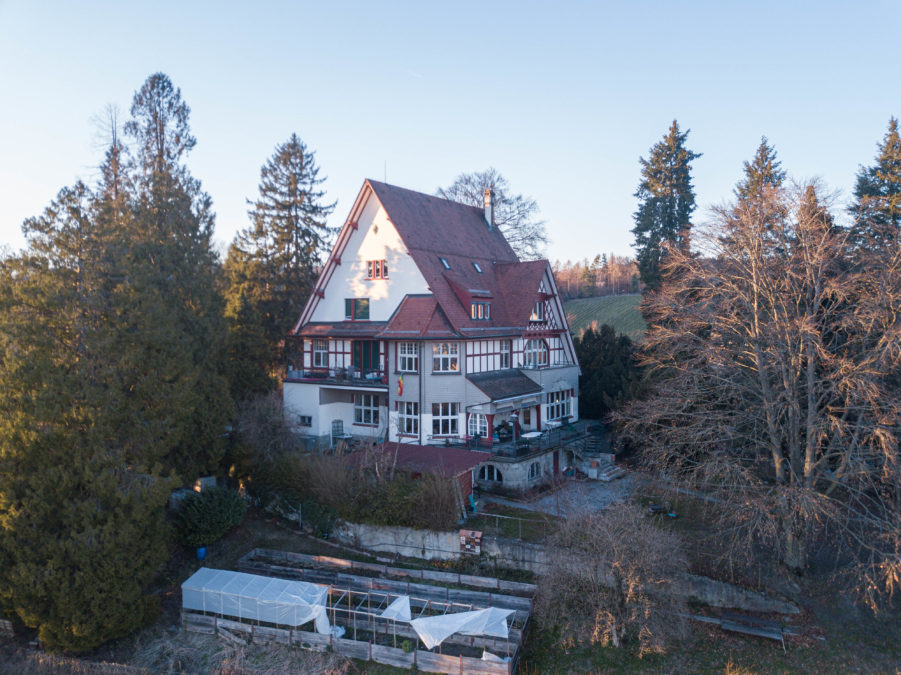 Bald 2 zusammenhängende Zimmer frei im Jupiterhaus Zürich